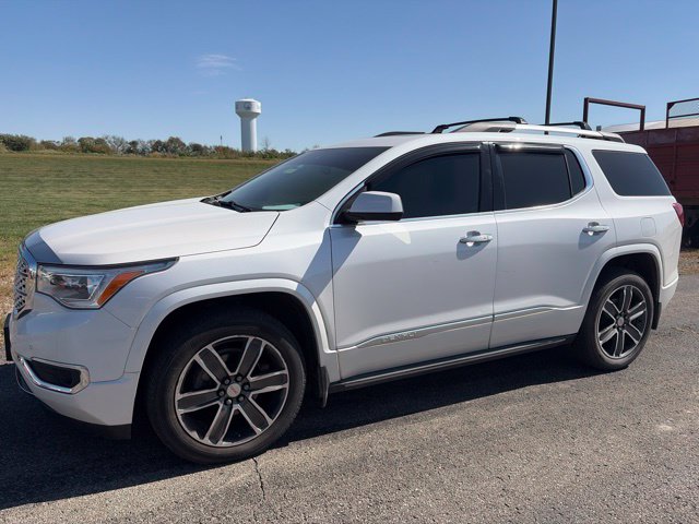 Used 2018 GMC Acadia Denali with VIN 1GKKNXLS1JZ100982 for sale in Kansas City