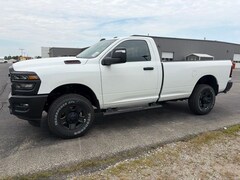 2026 Ram 2500 TRADESMAN REGULAR CAB 4X4 8' BOX Pickup
