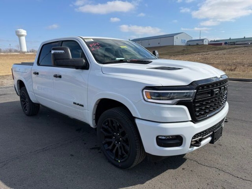New 2026 Ram 1500 LIMITED CREW CAB 4X4 5'7 BOX Pickup