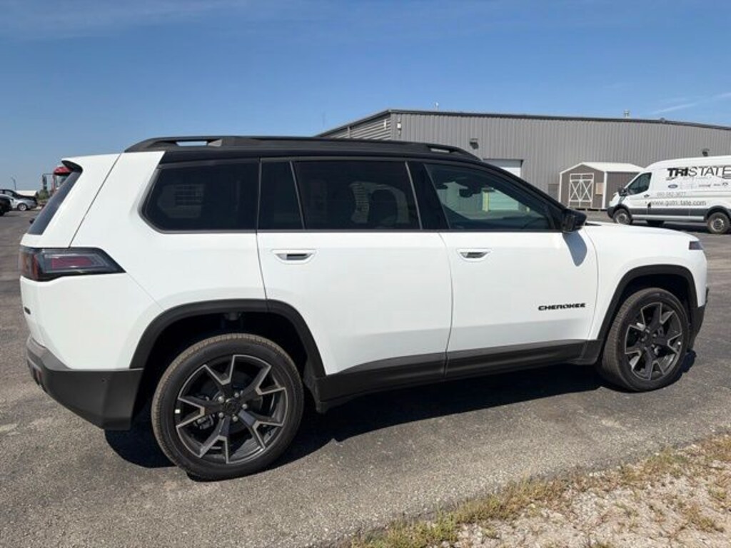 New 2026 Jeep Cherokee OVERLAND 4X4 Sport Utility