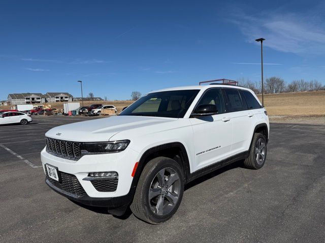 2025 Jeep Grand Cherokee Limited 4x4's photo