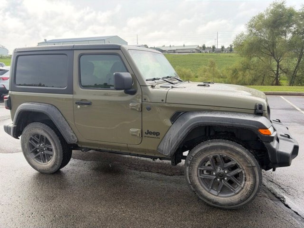 Used 2025 Jeep Wrangler Sport SUV