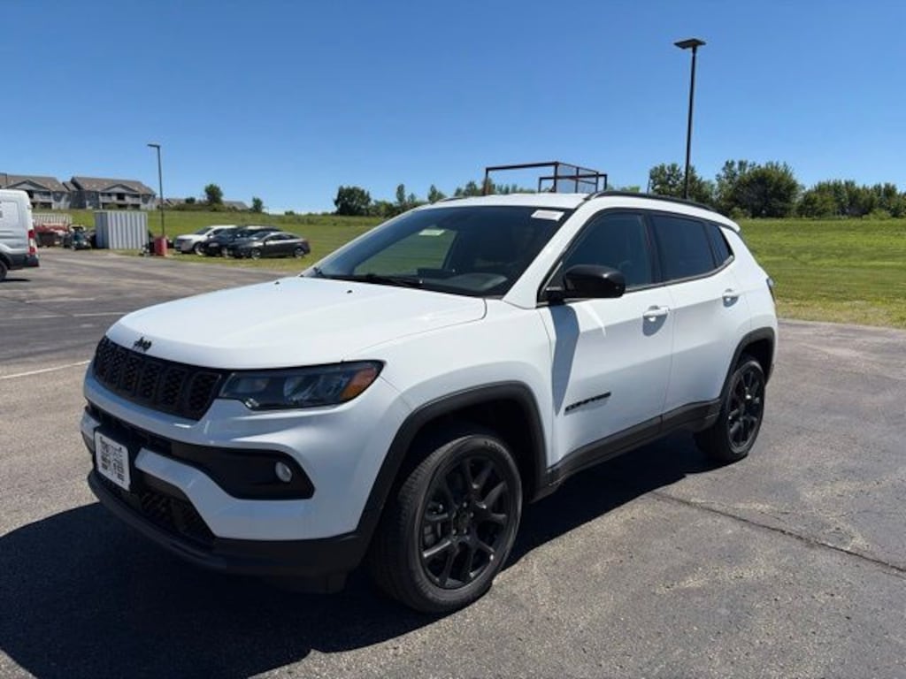New 2026 Jeep Compass LATITUDE ALTITUDE 4X4 Sport Utility