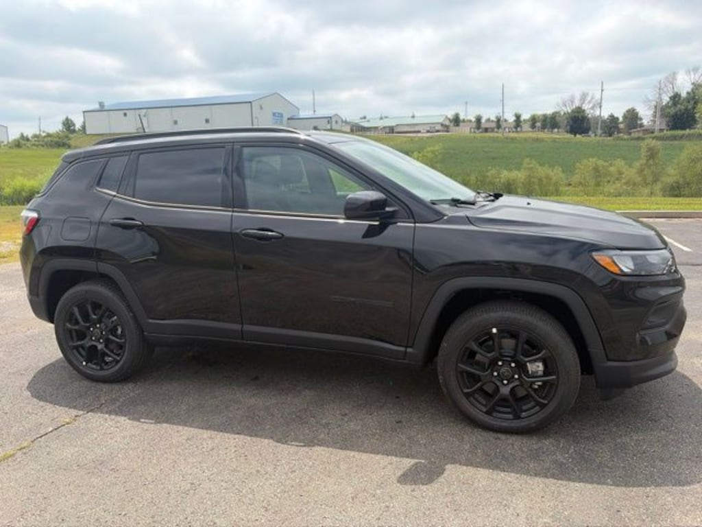 New 2026 Jeep Compass LATITUDE ALTITUDE 4X4 Sport Utility