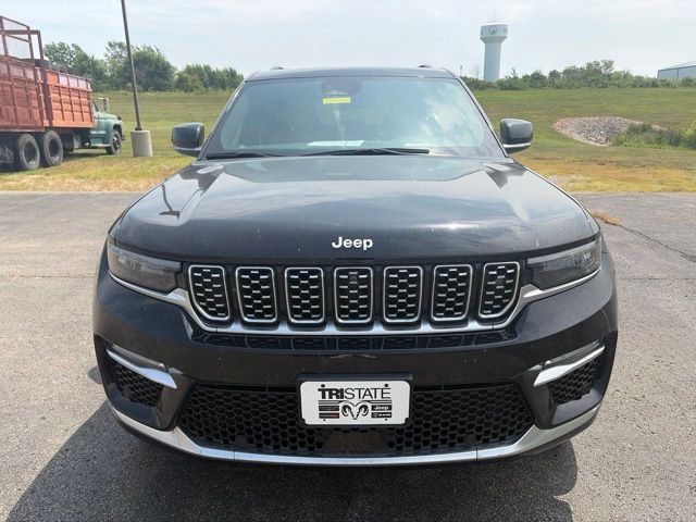 Used 2025 Jeep Grand Cherokee Summit Reserve with VIN 1C4RJHEG9S8645341 for sale in Kansas City