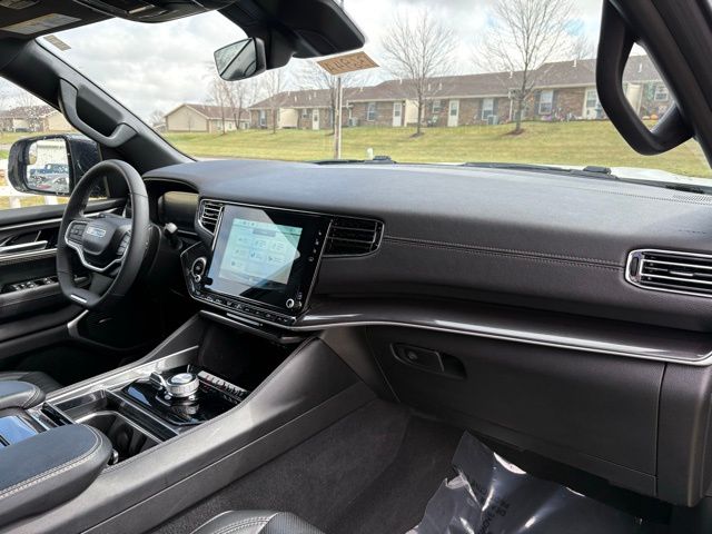 2024 Jeep Wagoneer Series I - Photo 14