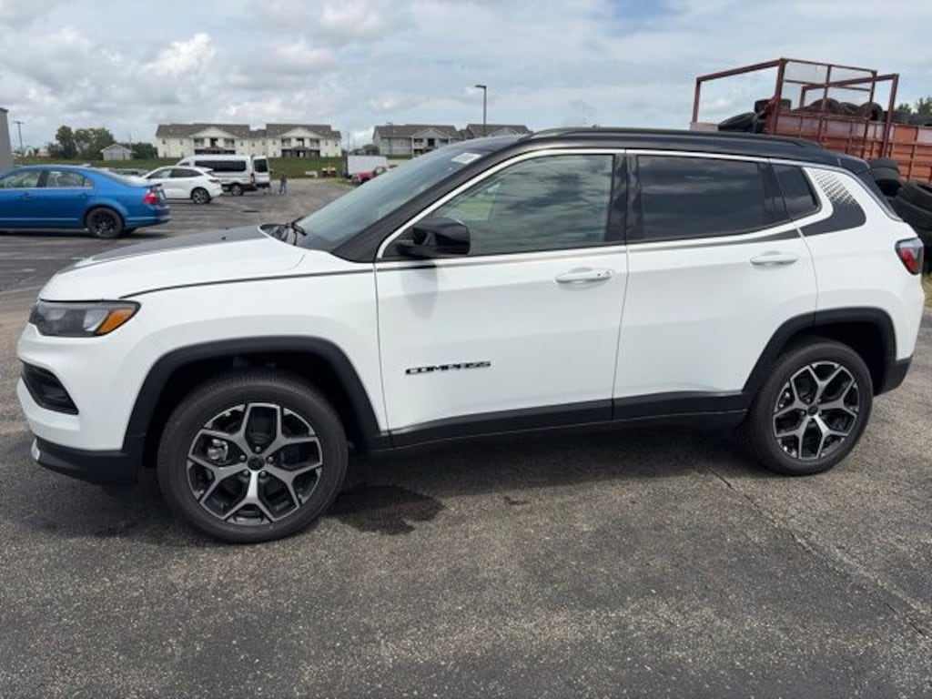 New 2026 Jeep Compass LIMITED 4X4 Sport Utility