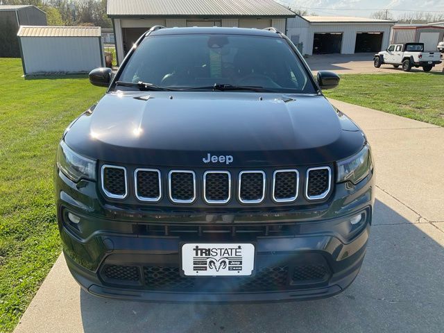 Used 2023 Jeep Compass Latitude with VIN 3C4NJDBN7PT513424 for sale in Kansas City