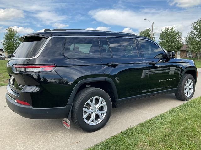 2022 Jeep Cherokee Limited photo 2