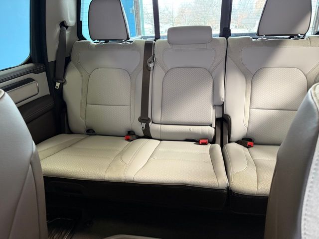2025 RAM 1500 Laramie - Photo 27