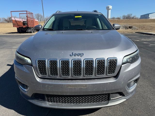 Used 2019 Jeep Cherokee Limited with VIN 1C4PJLDX8KD171157 for sale in Kansas City