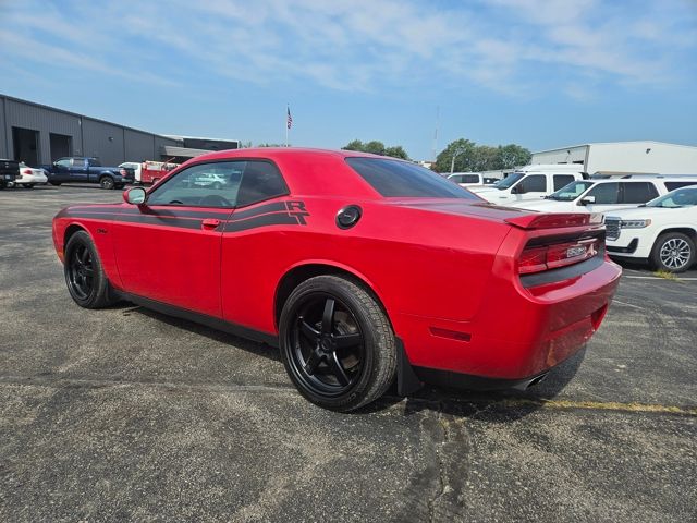 2012 Dodge Challenger R/T photo 4