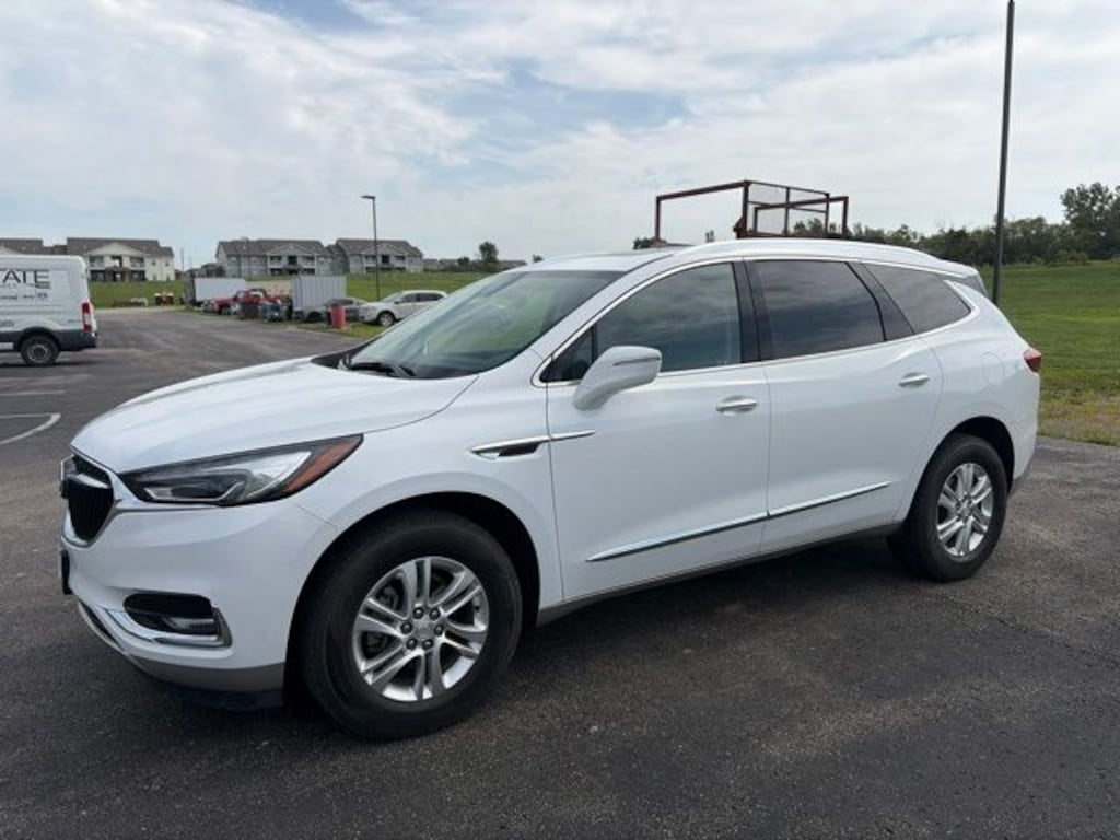 Used 2020 Buick Enclave Essence SUV
