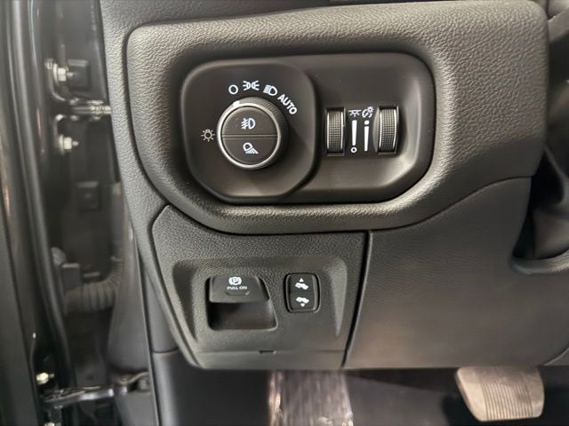 2025 RAM 1500 Big Horn/Lone Star - Photo 13