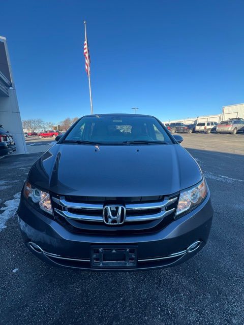 Used 2016 Honda Odyssey Touring Elite with VIN 5FNRL5H98GB018563 for sale in Kansas City
