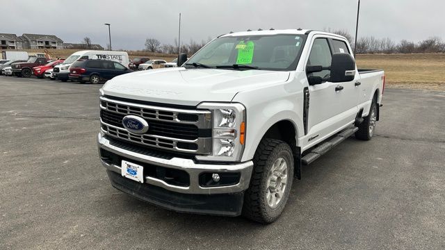 2023 Ford F-350 Base's photo