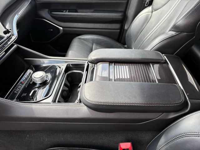 2024 Jeep Wagoneer Series I - Photo 13