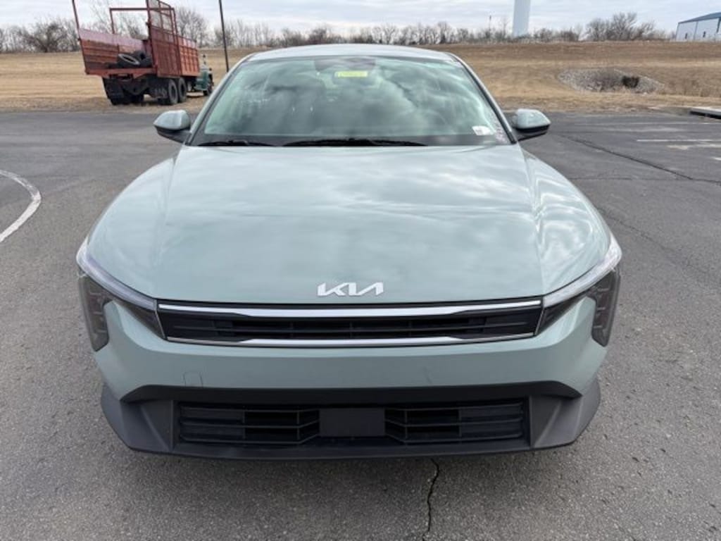 Used 2025 Kia K4 LXS Sedan