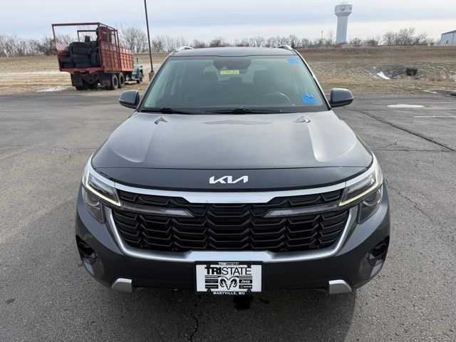 Used 2024 Kia Seltos EX with VIN KNDERCAA9R7513093 for sale in Kansas City