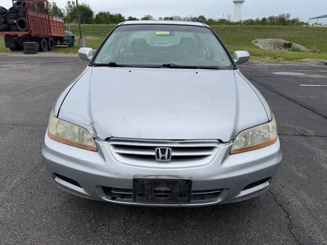 Used 2002 Honda Accord EX with VIN JHMCG66862C001307 for sale in Kansas City