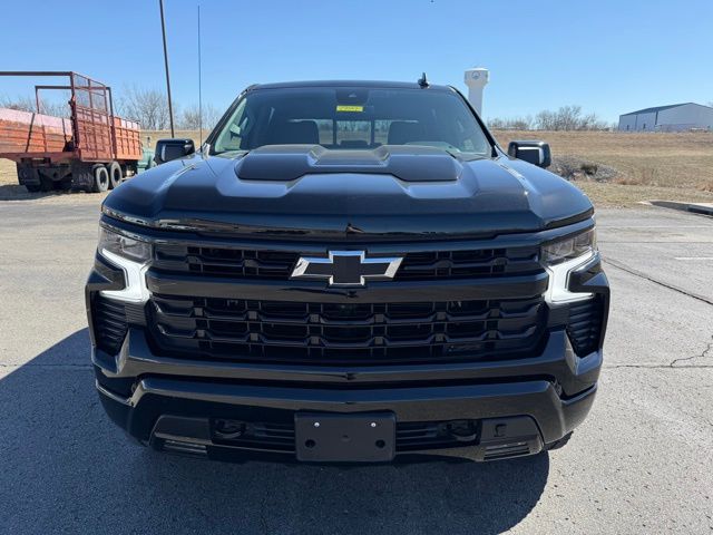 Used 2022 Chevrolet Silverado 1500 LT Trail Boss with VIN 3GCUDFET8NG573064 for sale in Kansas City