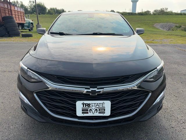 Used 2019 Chevrolet Malibu RS with VIN 1G1ZG5STXKF226417 for sale in Maryville, MO