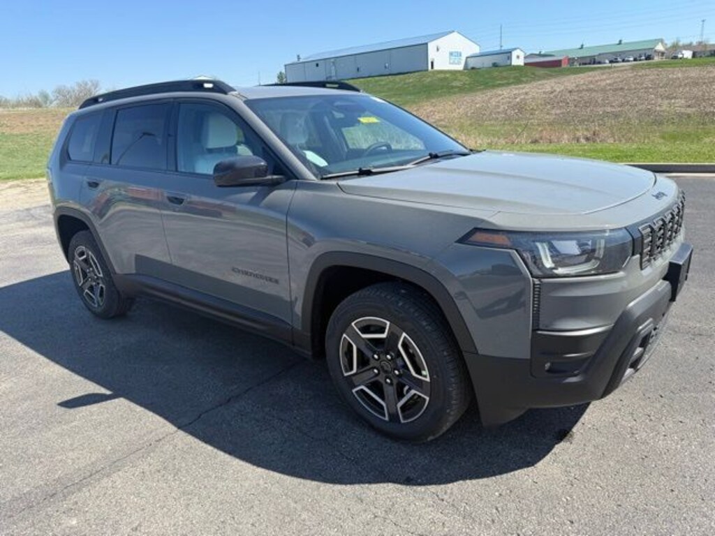 New 2026 Jeep Cherokee LAREDO 4X4 Sport Utility