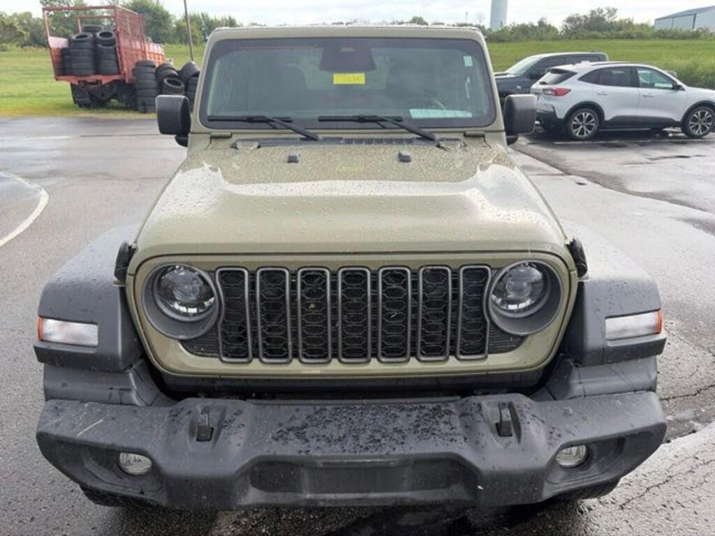 Used 2025 Jeep Wrangler Sport SUV
