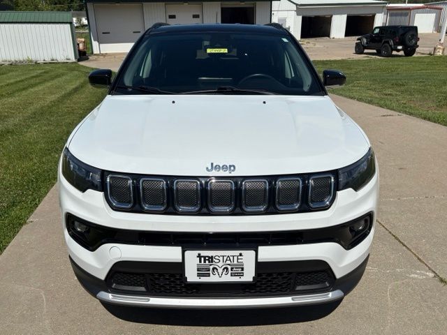 Used 2022 Jeep Compass Limited with VIN 3C4NJDCB1NT159191 for sale in Kansas City