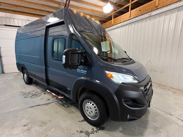 Used 2024 RAM ProMaster EV Delivery Van Base with VIN 3C6MRWAZ7RE131414 for sale in Kansas City