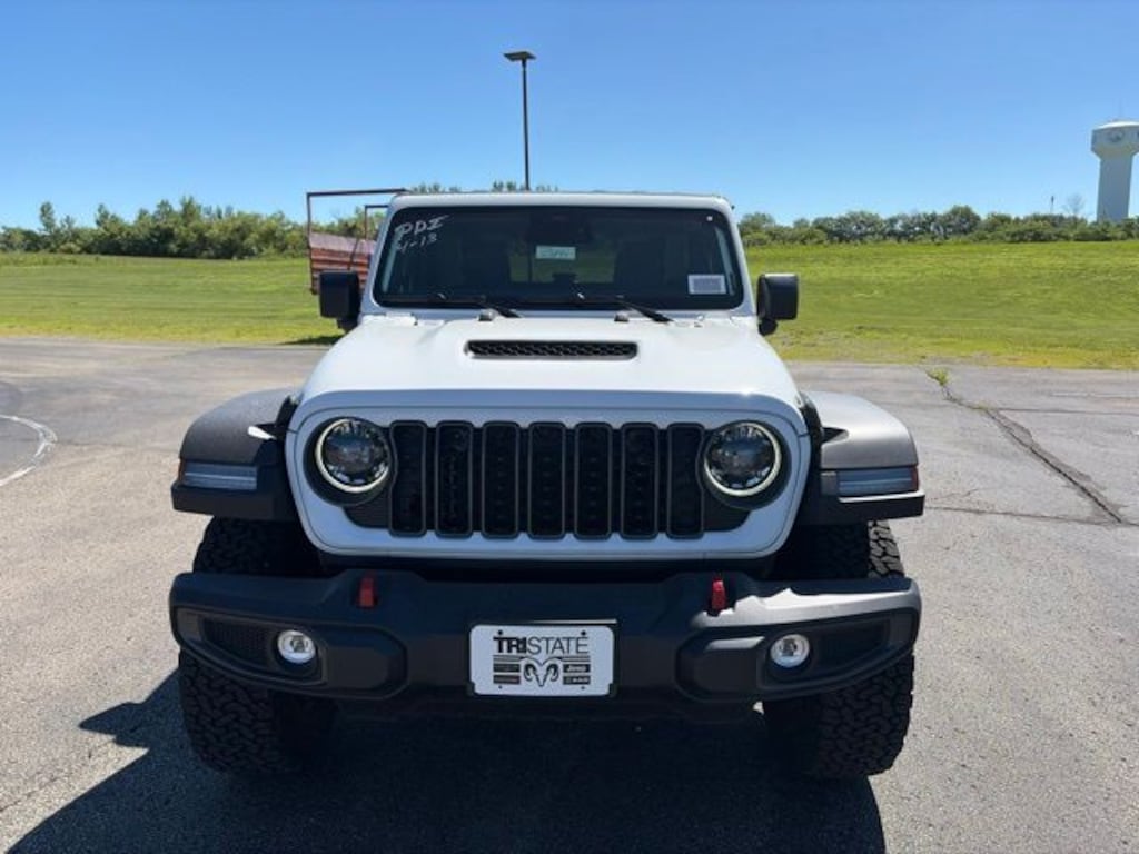 New 2026 Jeep Wrangler 2-DOOR RUBICON Sport Utility