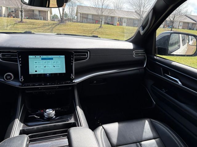 2024 Jeep Wagoneer Series I - Photo 30