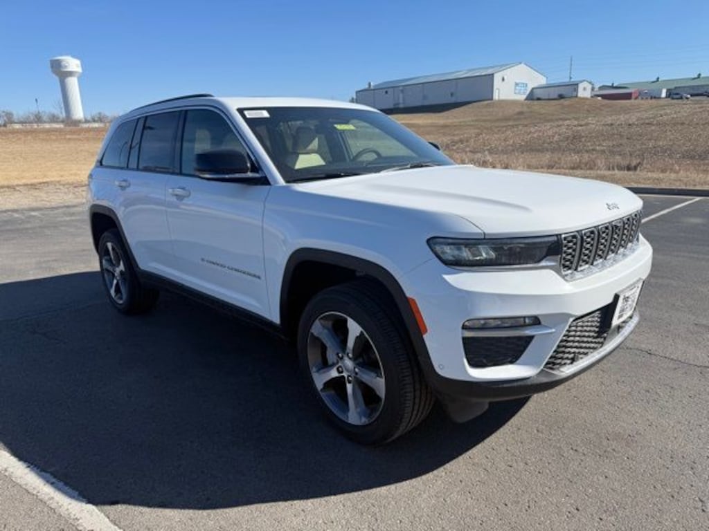 New 2025 Jeep Grand Cherokee LIMITED 4X4 Sport Utility