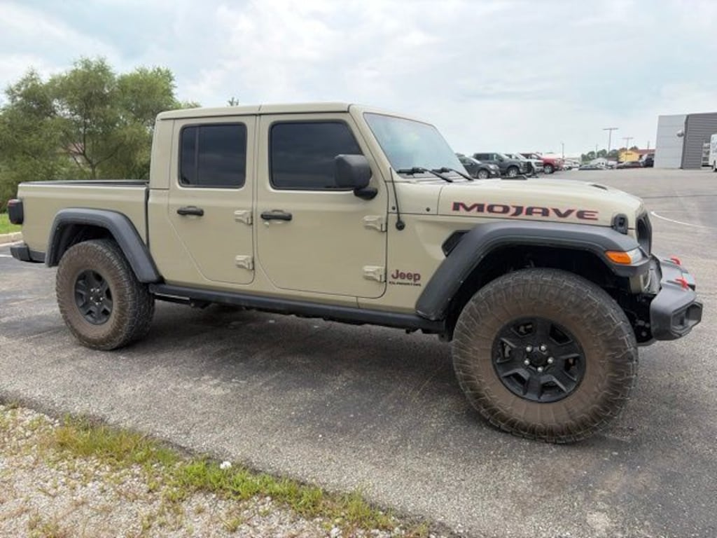 Used 2022 Jeep Gladiator Mojave Truck Crew Cab