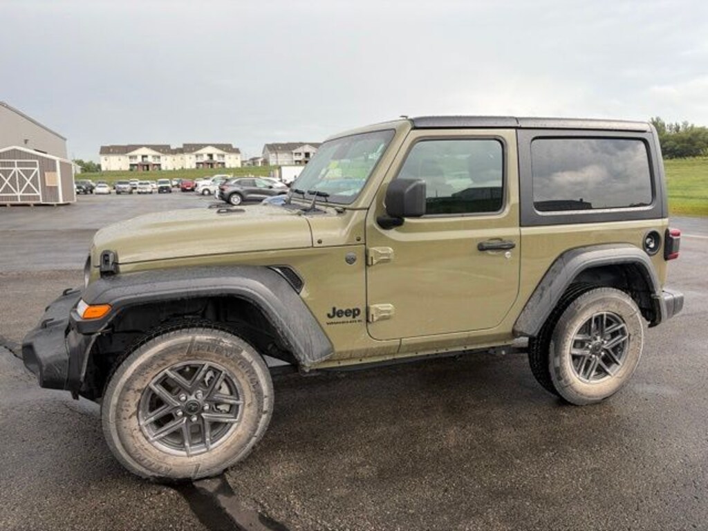 Used 2025 Jeep Wrangler Sport SUV