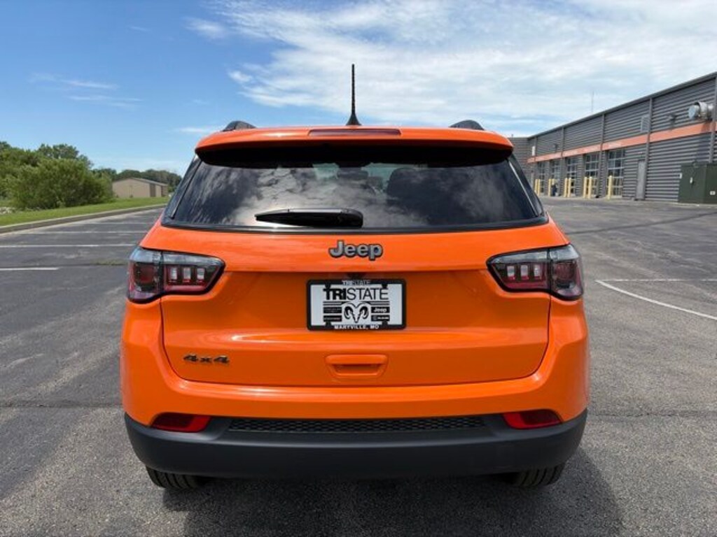 New 2026 Jeep Compass LATITUDE ALTITUDE 4X4 Sport Utility