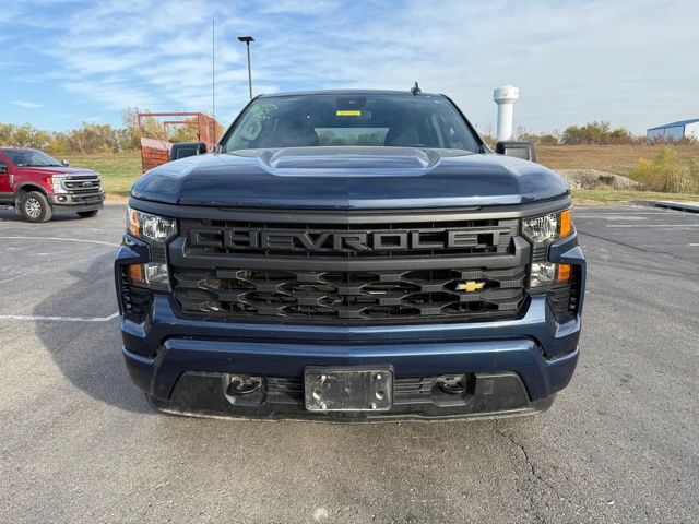 Used 2022 Chevrolet Silverado 1500 Custom with VIN 1GCPDBEK0NZ579938 for sale in Kansas City