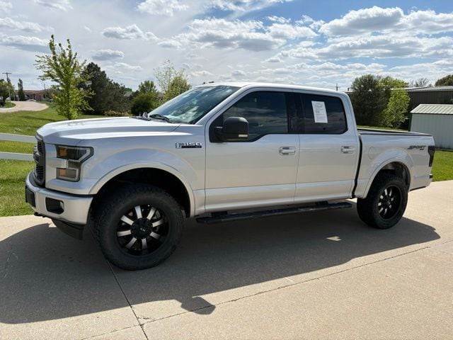 2017 Ford F-150 XLT 4x4 SuperCrew 5-1/2 Box's photo