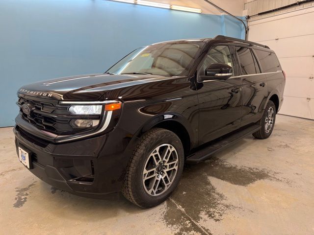 2025 Ford Expedition Active's photo
