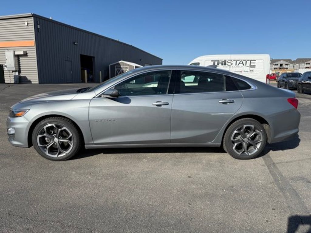 Used 2024 Chevrolet Malibu LT Sedan