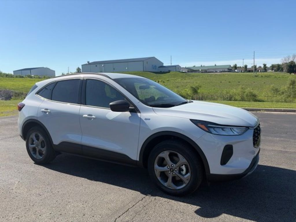 New 2026 Ford Escape ST-Line SUV