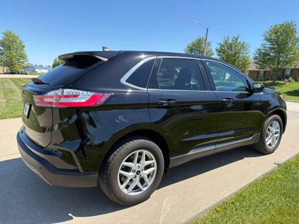 Certified 2024 Ford Edge SEL SUV