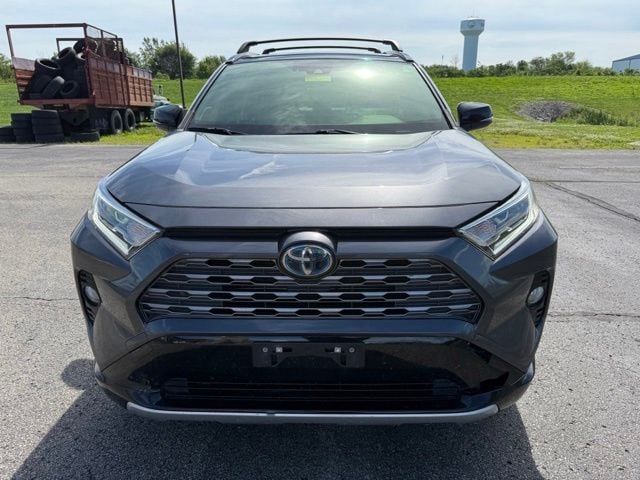 Used 2020 Toyota RAV4 XSE with VIN JTMEWRFV3LJ036193 for sale in Kansas City