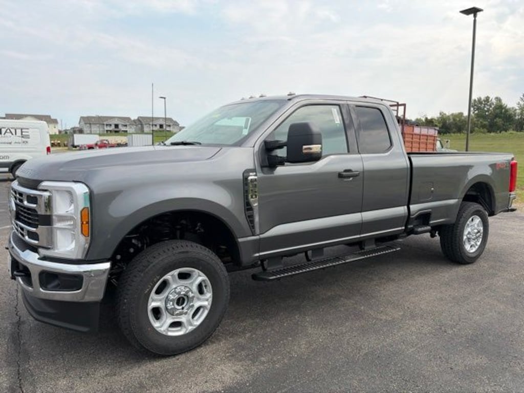 New 2026 Ford Super Duty F-350® XLT TRUCK