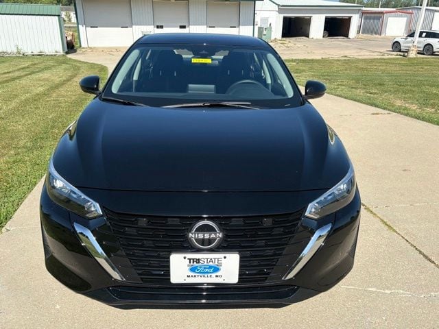 Used 2025 Nissan Sentra SV with VIN 3N1AB8CV0SY320077 for sale in Kansas City