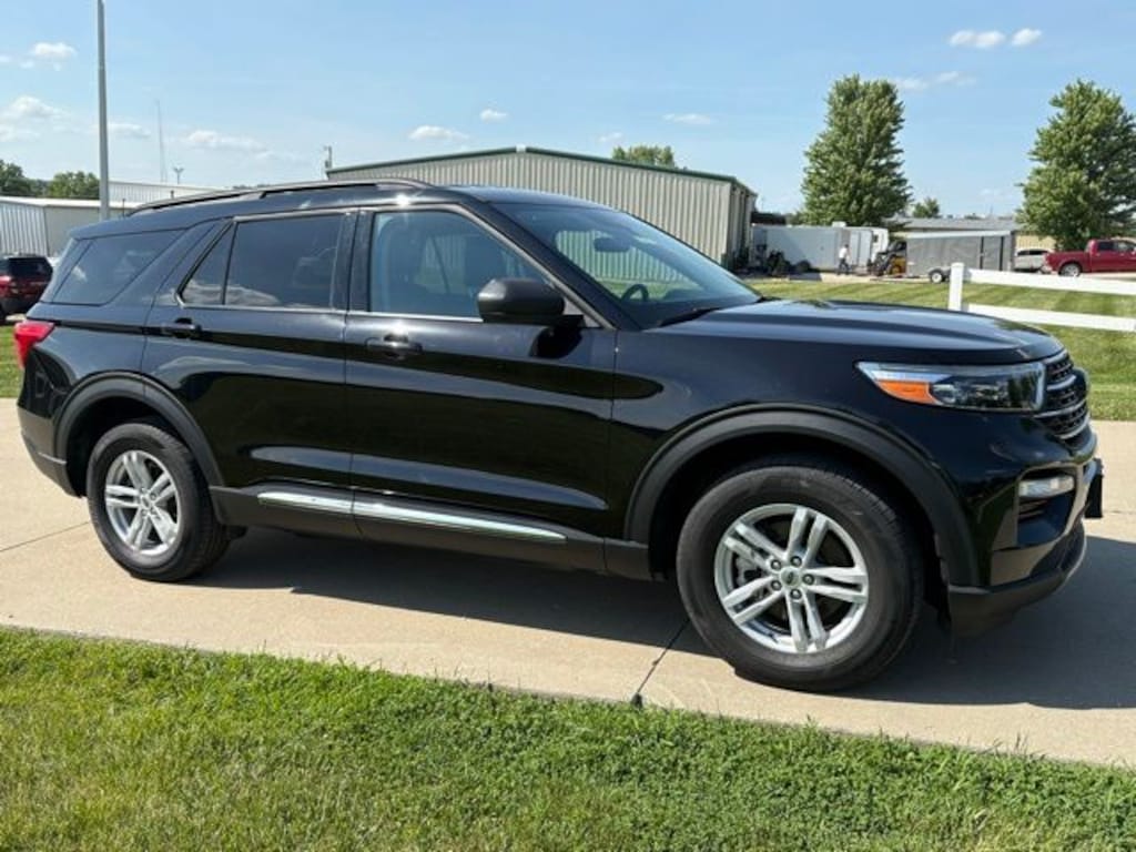 Certified 2024 Ford Explorer XLT SUV
