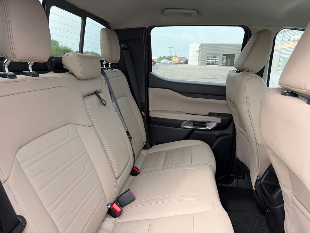 2025 Ford Ranger Lariat - Photo 13