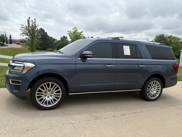 2023 Ford Expedition Limited MAX 4x4's photo