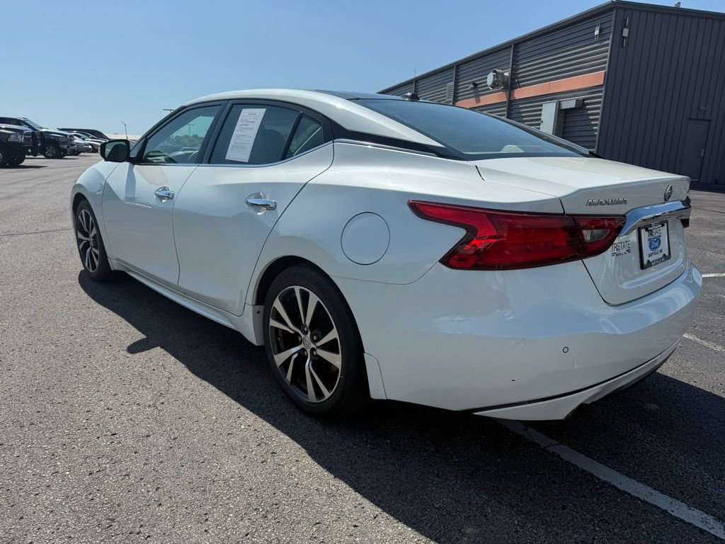 2017 Nissan Maxima Platinum photo 4