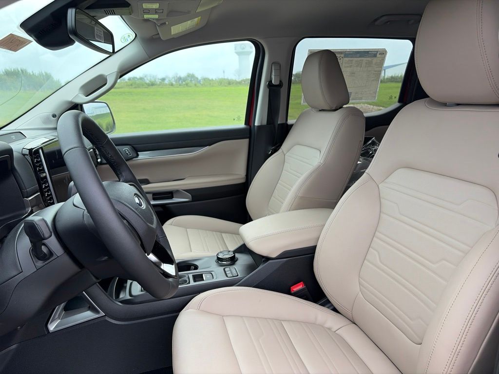 2025 Ford Ranger Lariat - Photo 8